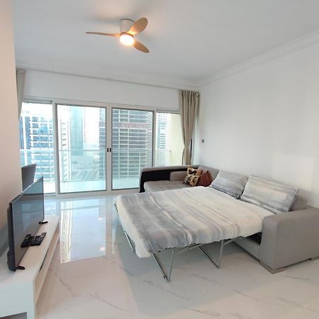 One Bedroom Apartment With Pool & Gym Near Marina Dubaï Extérieur photo
