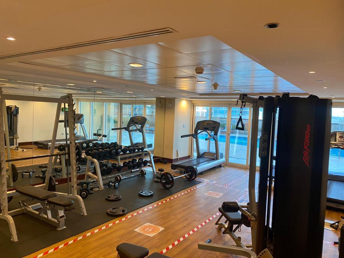 One Bedroom Apartment With Pool & Gym Near Marina Dubaï Extérieur photo